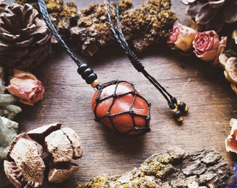 Red Jasper Macramè Interchangeable Necklace - Handcrafted Raw Jewelry for Bohemian Souls, Green Witches and Fairies - Witchy Gifts