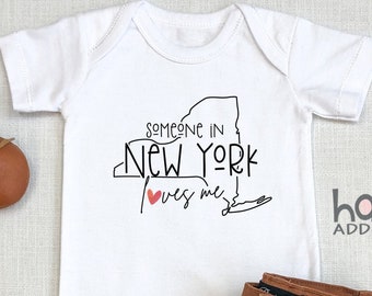 Someone In New York Loves Me , New York Baby Outfit, Baby Shower Gift, NYC, Brooklyn, Raglan Toddler Shirt, Long Sleeve, Baby Boy Gift