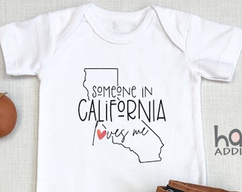 Someone In California Loves Me , California Baby, Baby Shower Gift, Raglan Toddler Shirt, Baby Boy Gift, Long Distance, Los Angeles, Onesie®