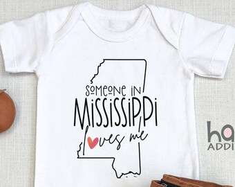 Someone In Mississippi Loves Me , Mississippi Baby, Baby Shower Gift, Raglan Toddler Shirt, Baby Boy Gift, Long Distance, Jackson, Onesie®