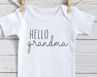 Baby Announcement , Hello Custom Name Bodysuit, Personalized Pregnancy Announcement, Pregnancy Reveal, Special Delivery, Surprise, Onesie®
