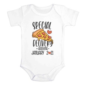 Special Delivery Pizza Pizza Baby Announcement Onesie® Brand: Custom Due Date, Pregnancy Reveal Bodysuit bild 6