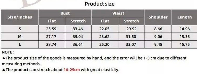 Op de afbeelding: Een maattabel voor kleding met metingen in inches voor de borst, taille, schouder en lengte. De tabel bevat de maten S, M en L. De tabel bevat ook metingen voor plat en uitgerekt.