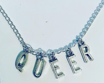 Queer Lettering Chain