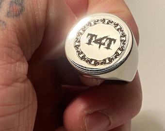 Anillo T4T Sovereign. Acero inoxidable. Reserva anticipada.