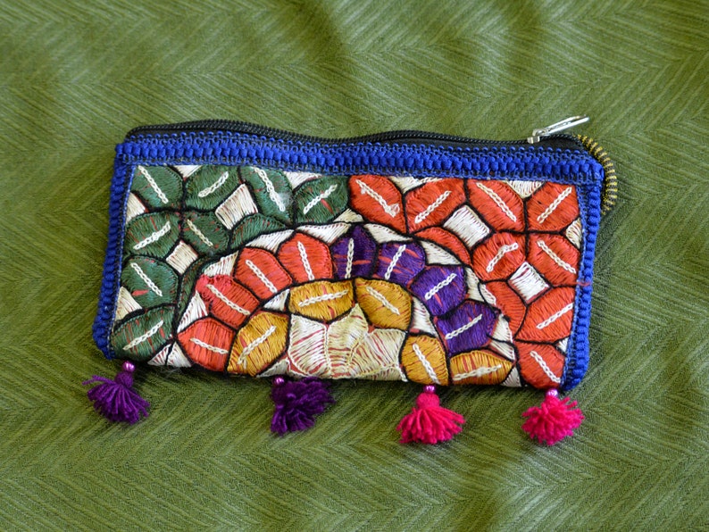 Boho Accessories. Flower Pattern Purse Handmade Pakistani Ethnic Handicrafts Ethnic Purse With Hand Sindhi Style Needle Embroidery