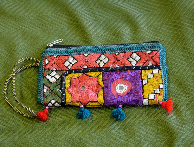 Boho Accessories. Flower Pattern Purse Handmade Pakistani Ethnic Handicrafts Ethnic Purse With Hand Sindhi Style Needle Embroidery