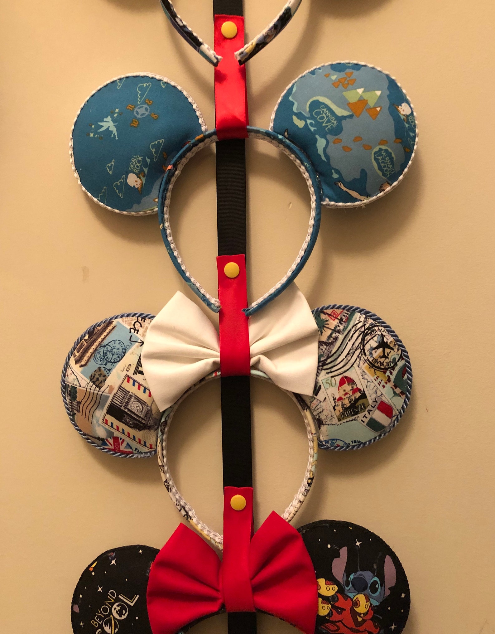 Ear Display Mickey/ Minnie Ear Display Ear Holder Etsy