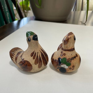 Vintage Mexican Folk Art Tonala Stoneware Hand Painted Bird Pair Pottery