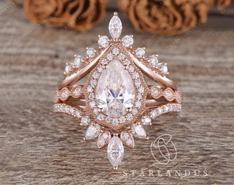 Pear shaped Moissanite Engagement Ring Set Rose Gold Milgrain Cluster Ring Art Deco Wedding Vintage Unique Bridal Anniversary 3pcs