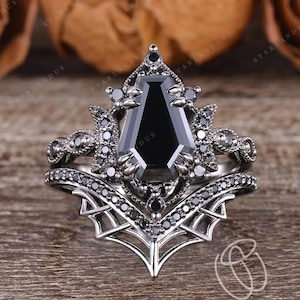 Coffin Black Moissanite Engagement Ring Set White Gold Ring Vintage Moon Ring Spider Web Ring Gothic Bat Ring Wedding Ring Set Bridal Set
