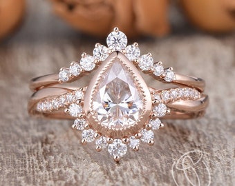 Rose Gold  Bridal Set Pear Shaped Moissanite Engagement Ring Infinity Engagement Ring Cluster Chevron Wedding Band Stacking Princess 2pcs