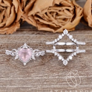 Heart Shaped Rose Quartz Engagement Ring 3pcs White Gold Moon Engagement Ring Pink Crystal Ring Milgrain Art Deco Pink Bridal Set Vintage
