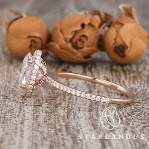 1ct Lab Grown Diamond Engagement Ring Oval Diamond Wedding ring Size Choice Rose Gold Hidden Halo Ring IGI Appraisal Oval Halo Ring Paved