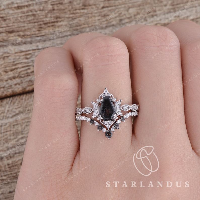 Coffin Cut Salt and Pepper Crystal Ring 3pcs White Gold Moon Etsy