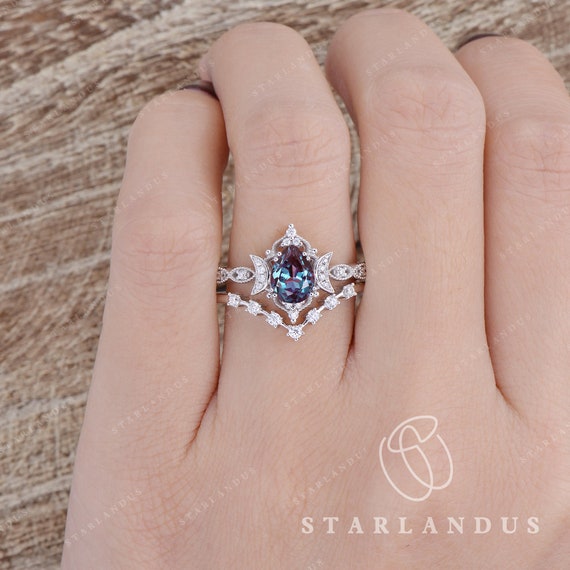 Hecate Triple Moon Ring Set, Amethyst or Red Crystal
