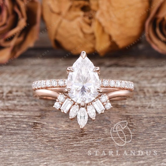 Bridal Set Unusual Shaped Wedding Rings Hidden Halo 2ct Pear