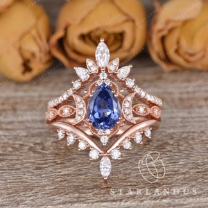 Vintage Cornflower Sapphire Inspired Engagement Ring Set 3pcs Pear Shaped September Birthstone Ring Art Deco Vine Marquise Bands Stacking