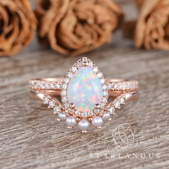Pear shaped opal hotsell ring rose gold