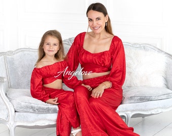 Matching Xmas outfit Mommy and Me for Christmas party - Mother and Daughter  -  Red holiday - red shinning