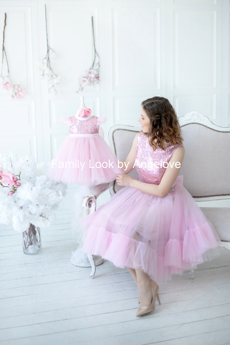mommy outfit for first birthday