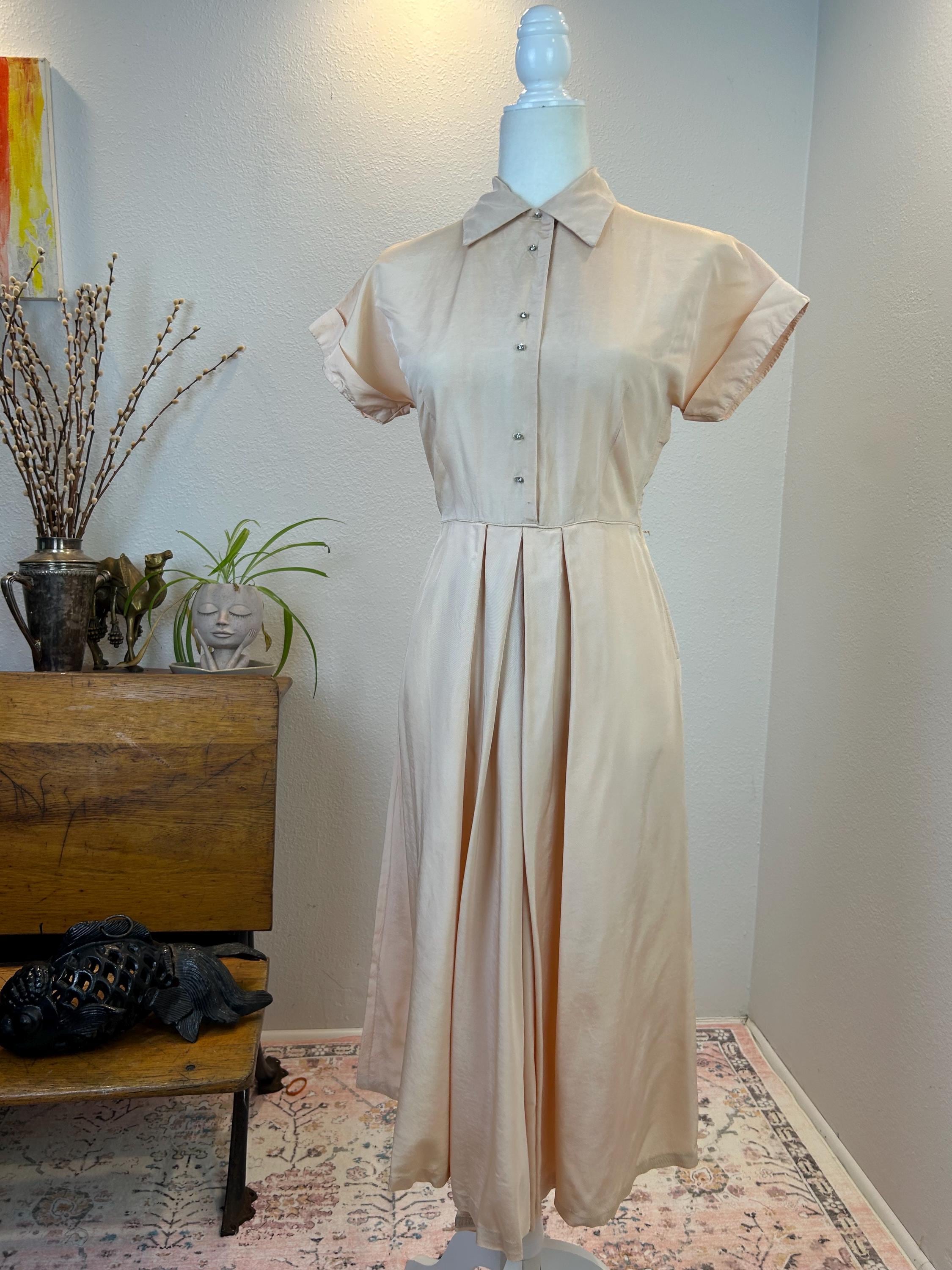 sleeveless wedding guest dresses V-Neck Sleeveless Knee-Length Sheath Wedding Guest Dress – Loveiss