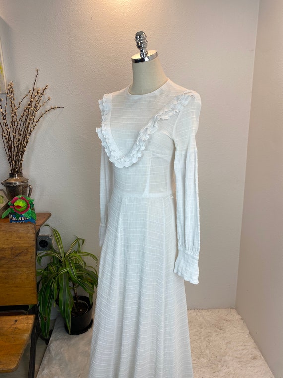 1970s Prairie dress / 70s dress / 1970s dress - image 10