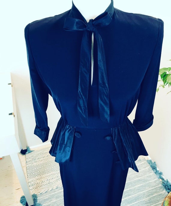 Vintage 1940’s Navy Peplum Smart Dress