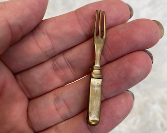 1940s Fork Brooch / 40s brooch / 1940s Brooch