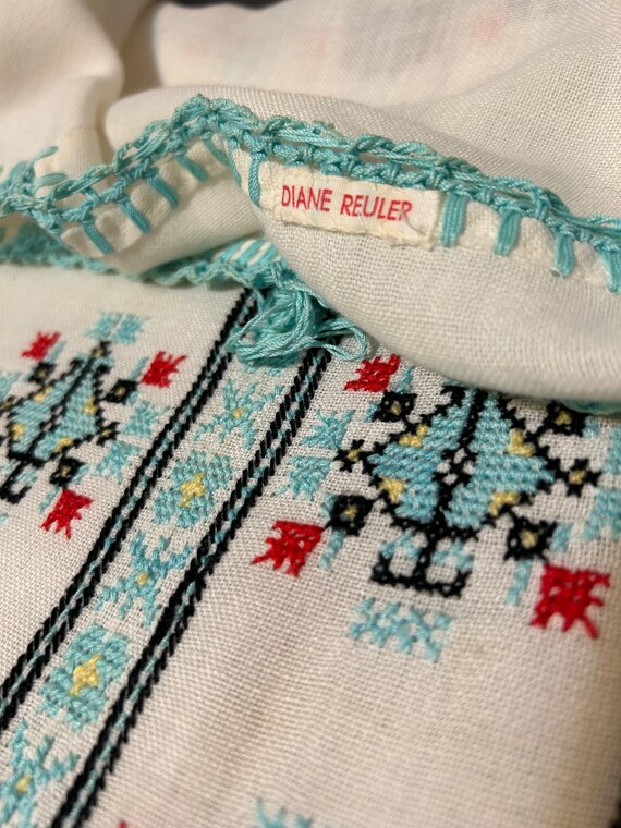 Vintage Embroidered Hungarian Linen Blouse - image 6