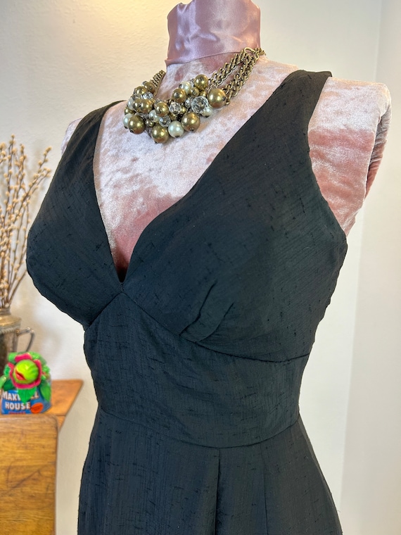 1950s Dress / 1950s LBD dress / 1950s Bombshell d… - image 3