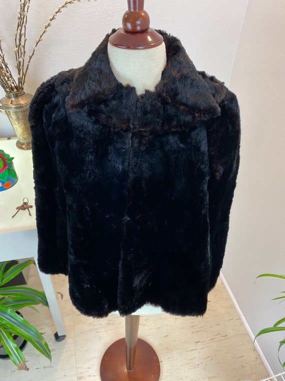 Vintage 1940’a Fur Capelet - image 4