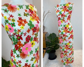 1960/1970’s Hawaiian Bright Floral