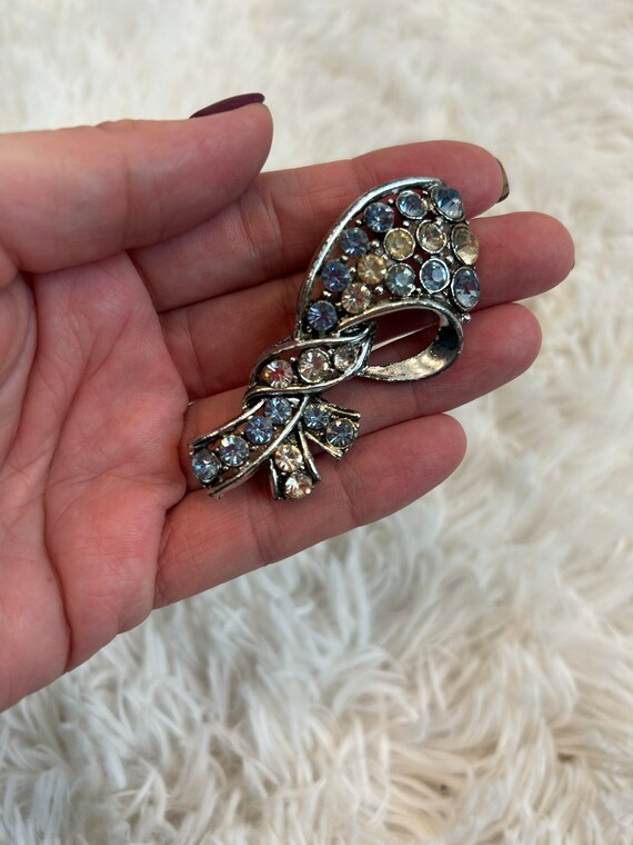 50s rhinestone rooster brooch silver tone