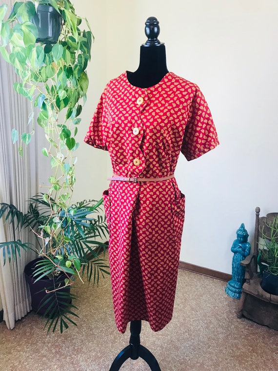 1940s Red and Gold Paisley Cotton House Dress - Vo