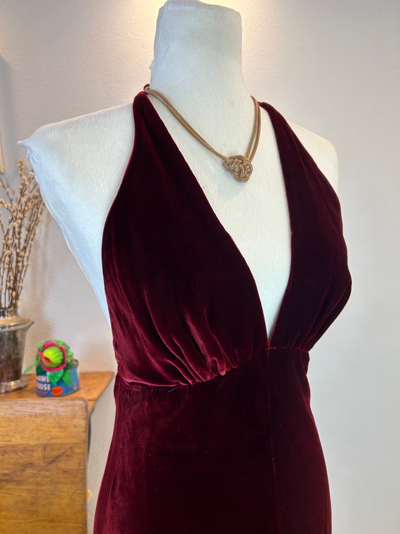 1970s Velvet Wine Dress / 70s velvet maxi/ 1970s … - image 9