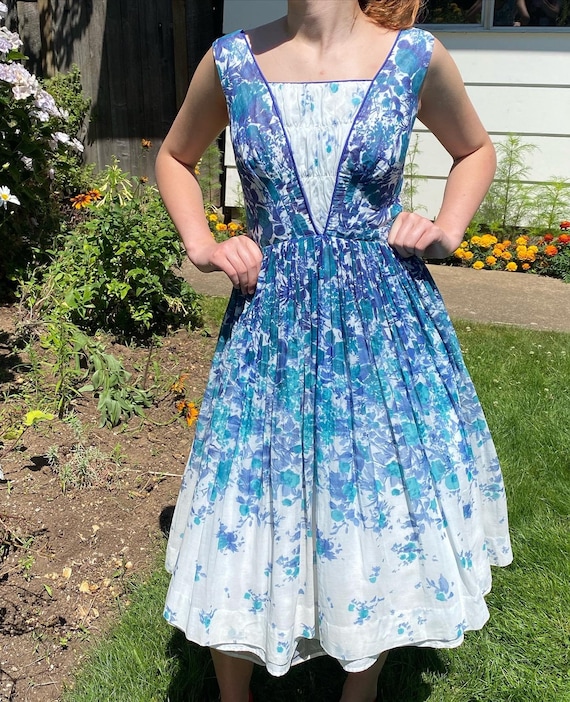 Vintage 1950s Watercolor Floral Fit and Flare