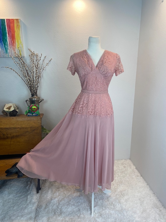 1940s dress / 40s dress / 1940s lace dress / DuBe… - image 5