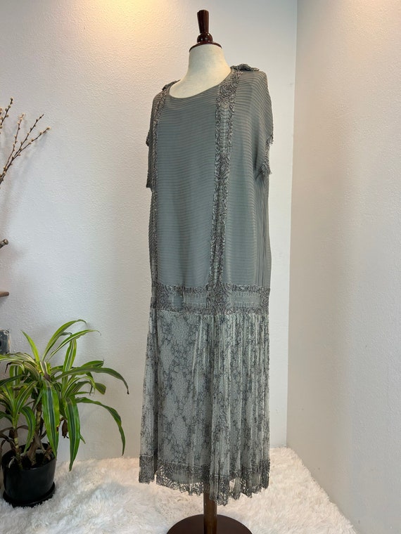 1920’s Dress / 20s dress / Antique beaded Flapper… - image 3