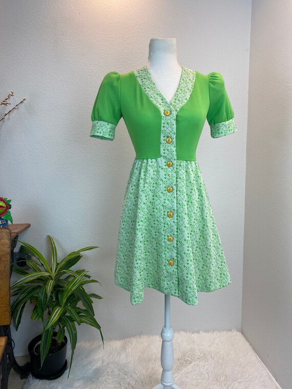 1960s lime green dress / 60s dress / 1960s mod / … - image 8