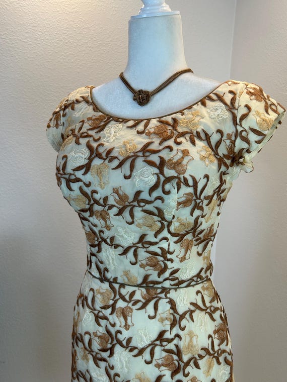 1950s Dress / 50s Dress / 1950s Cocktail Dress / 1950s wiggle dress / 50s  wiggle dress View 2