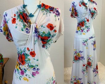 1930s dress / 30s dress /  1940’s Crepe Rayon Dress / 1940s dress / vintage summer dress size large