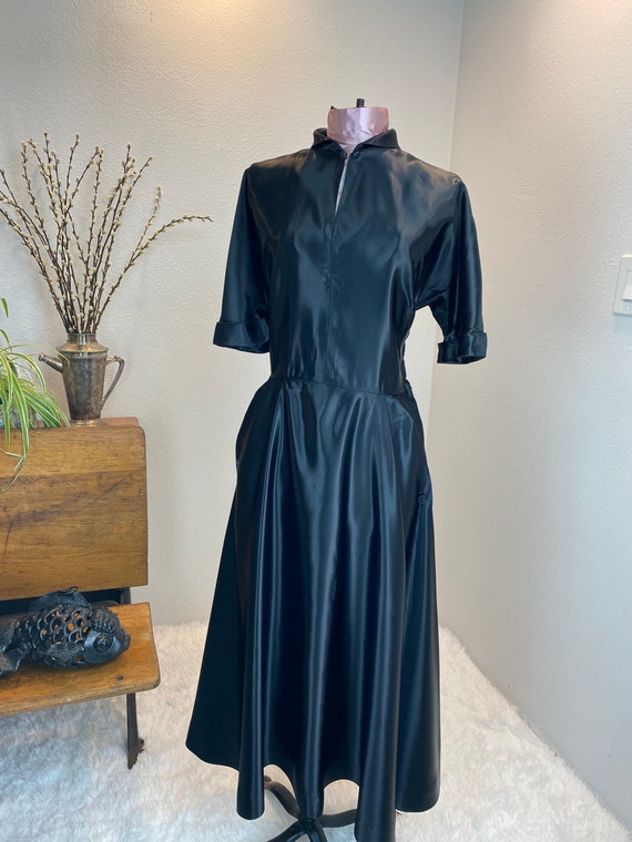 Vintage 1940/1950 Liquid Black Satin Dress - image 10