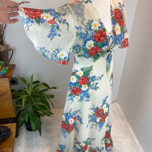 1970s dress / 1970s Floral Maxi and Wrap / 1970s maxi image 2