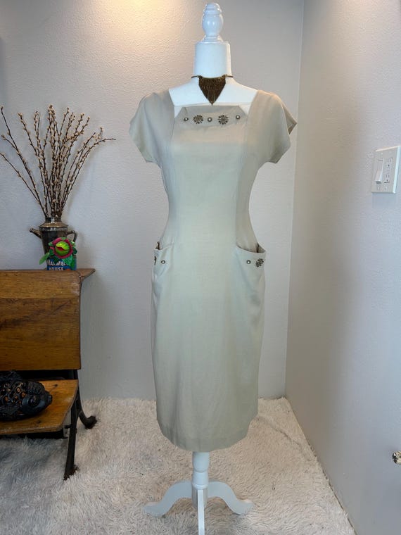 1940s Linen Dress with Studs, 26 inch Waist 1940s Linen Dress with Studs, 26 inch Waist