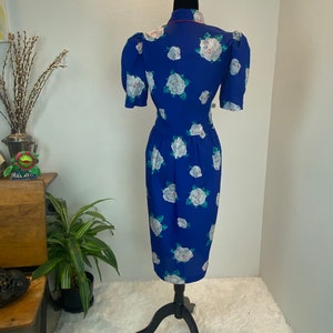 1980s Dress / 80s Dress / 1980s Floral dress / vintage wrap dress image 5