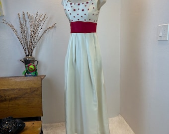 1960年代のロゼットトリムガウン、エンパイアウエストマキシドレス（XS）