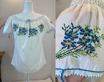 Vintage Hungarian Blouse / Hungarian Blouse