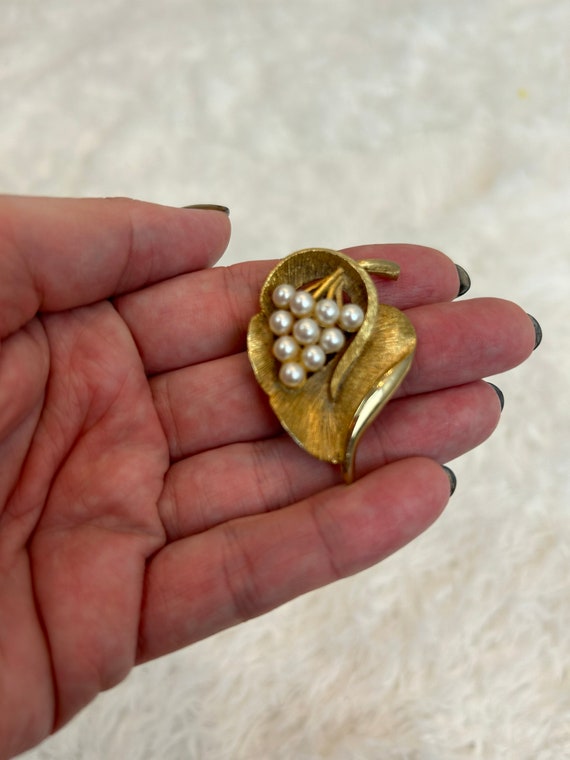 1950s brooch / mid century brooch/ Leaf Brooch - image 3