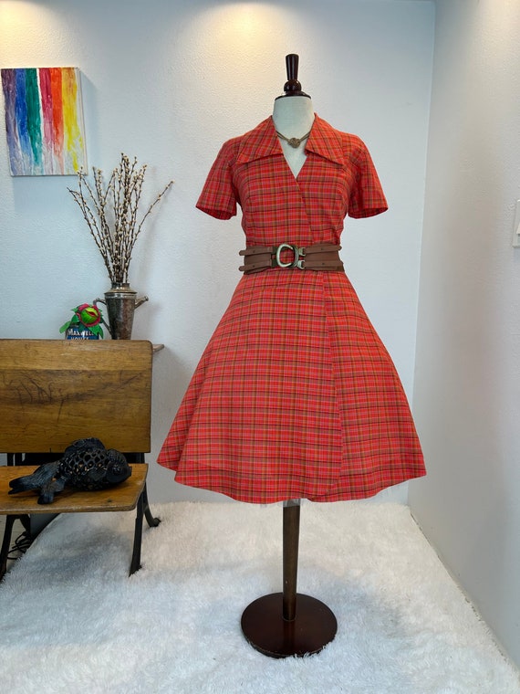 1950s Dress / 50s Dress / 1950s wrap dress / vint… - image 10
